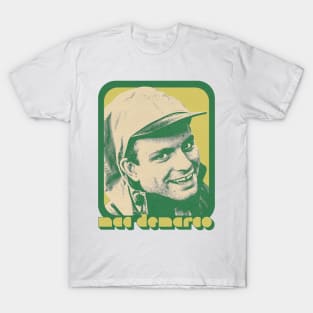 Mac Demarco / Retro Vintage Style Design T-Shirt